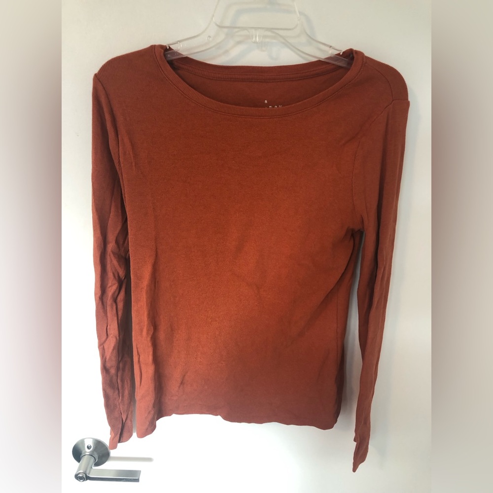 Ribbed long sleeve